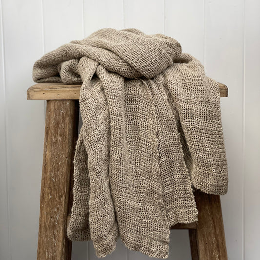 LENO HANDLOOMED LINEN THROW